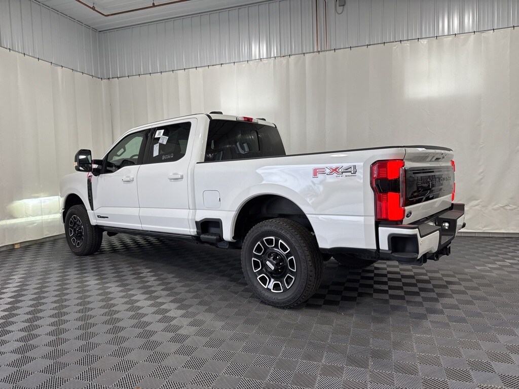 Used 2025 Ford F-250SD Platinum Truck