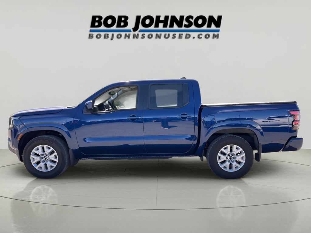 2022 Nissan Frontier SV photo 4