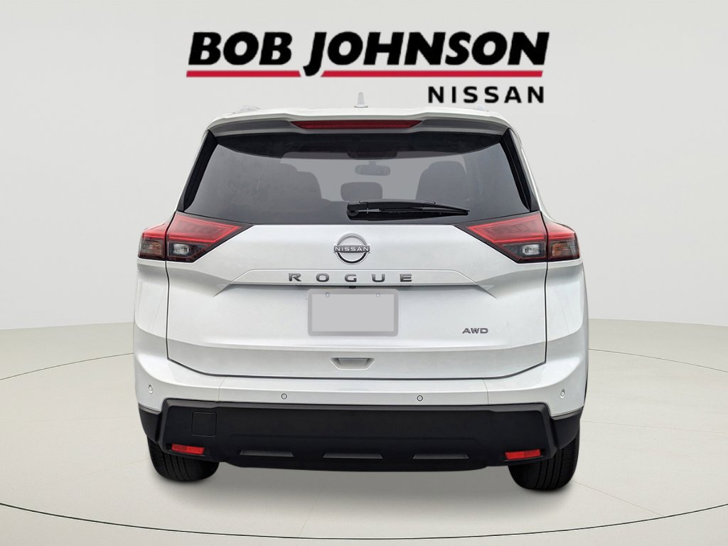 2026 Nissan Rogue SV photo 4