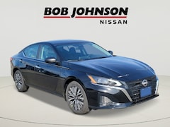 2025 Nissan Altima SV Sedan