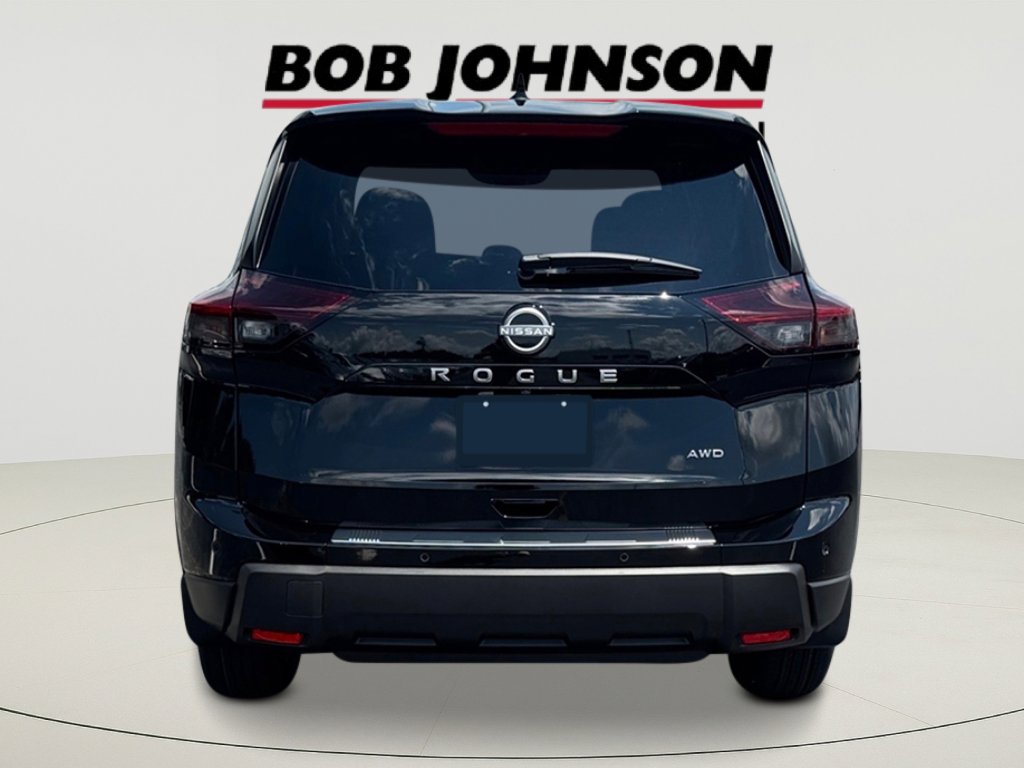2026 Nissan Rogue SV photo 4