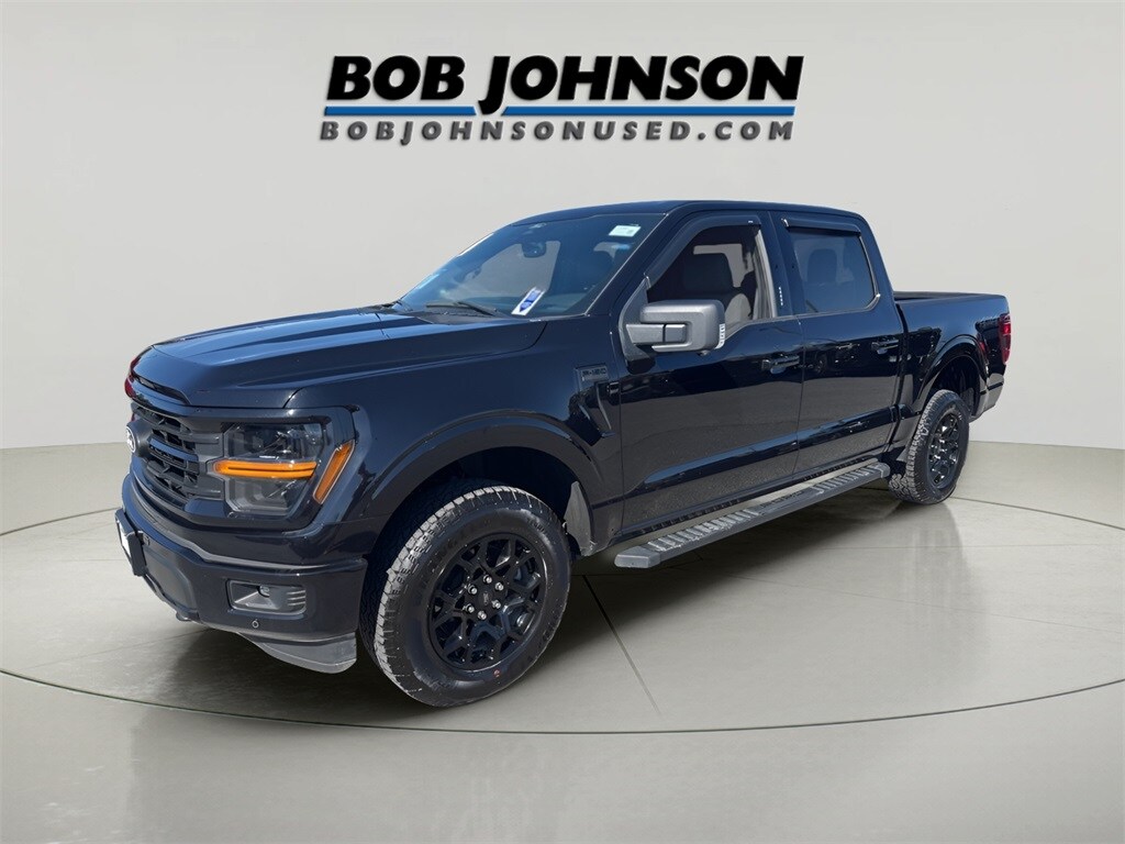 2024 Ford F-150 XLT photo 2