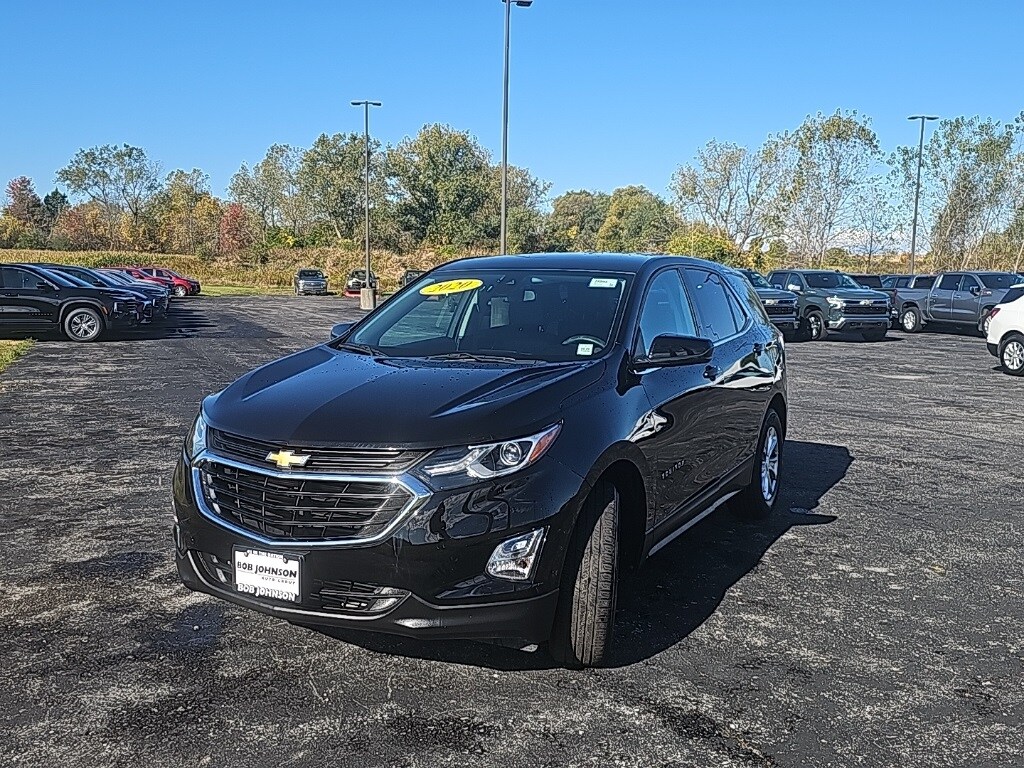 2020 Chevrolet Equinox LT photo 4