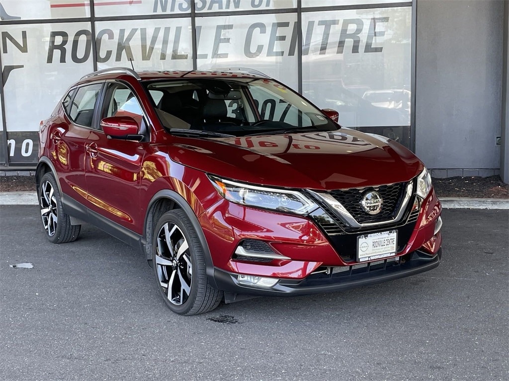 Used 2021 Nissan Rogue Sport SL with VIN JN1BJ1CW4MW443575 for sale in Rockville Centre, NY