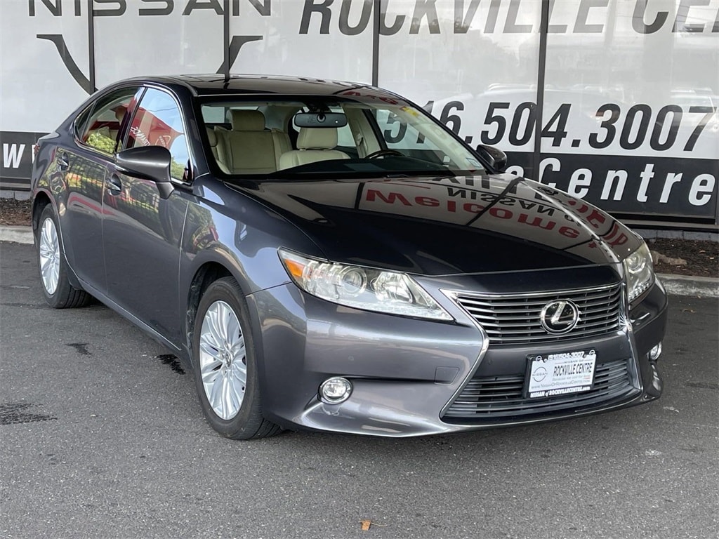 Used 2014 Lexus ES 350 with VIN JTHBK1GG3E2108067 for sale in Rockville Centre, NY