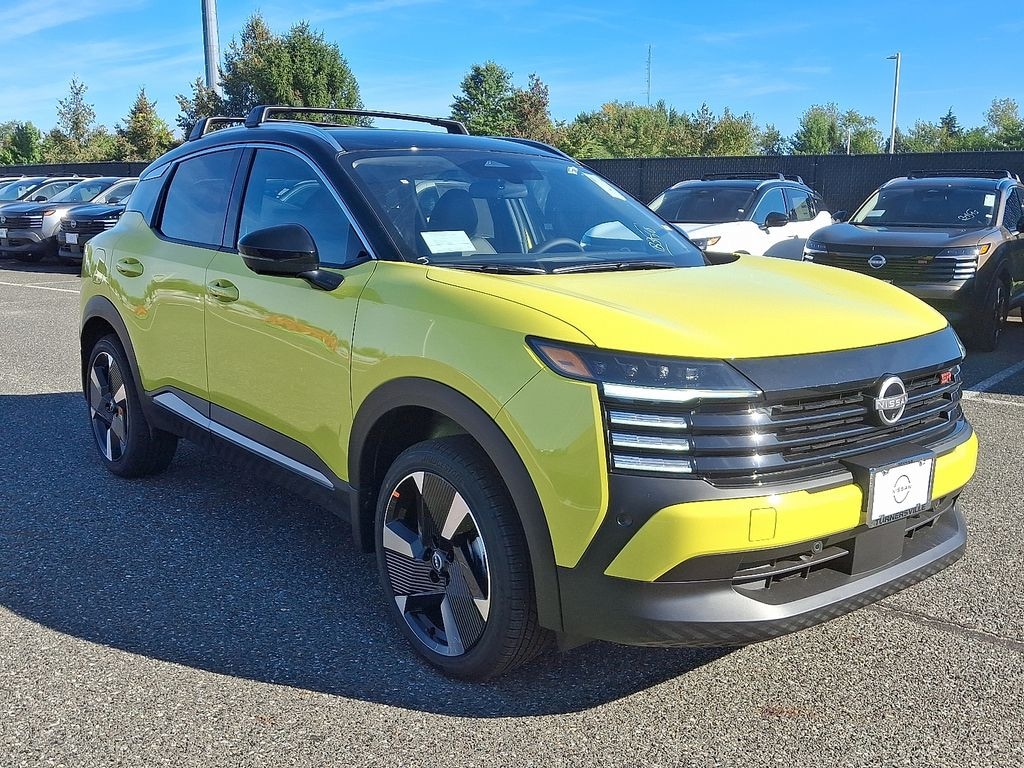 New 2026 Nissan Kicks SR SUV