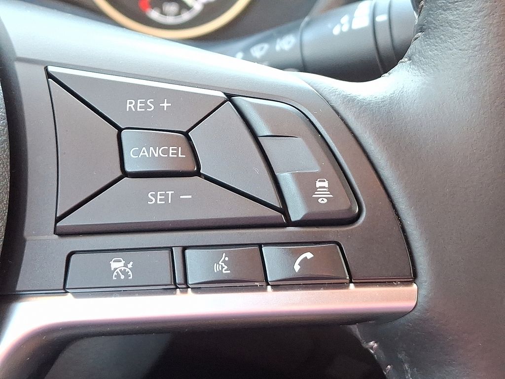 2025 Nissan Sentra SV - Photo 22