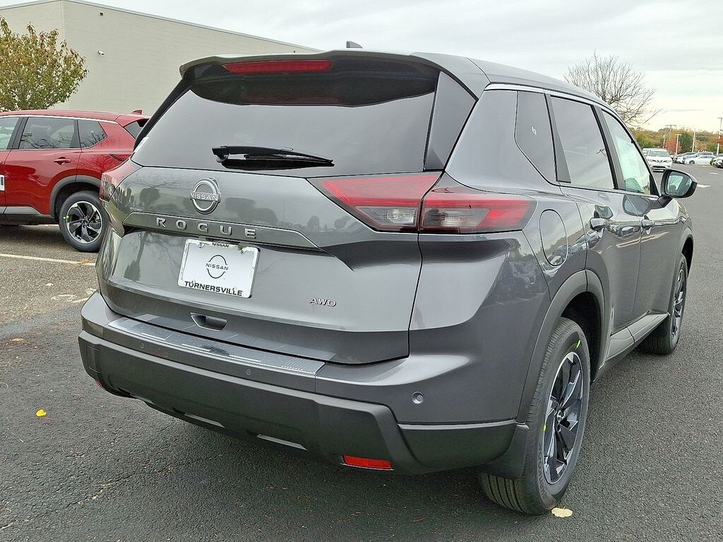 New 2026 Nissan Rogue SV SUV