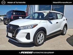 2025 Nissan Kicks Play S SUV