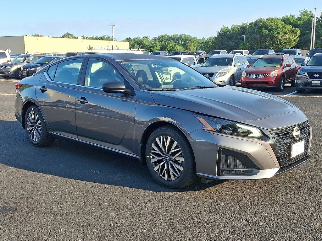 New 2026 Nissan Altima SV Sedan