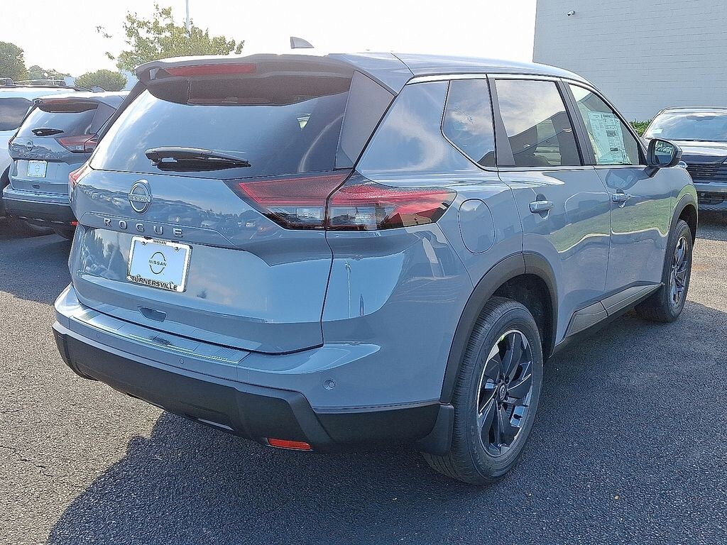 New 2026 Nissan Rogue SV SUV