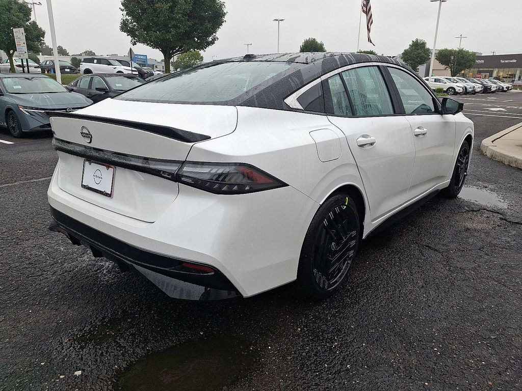 New 2027 Nissan Sentra SR Sedan