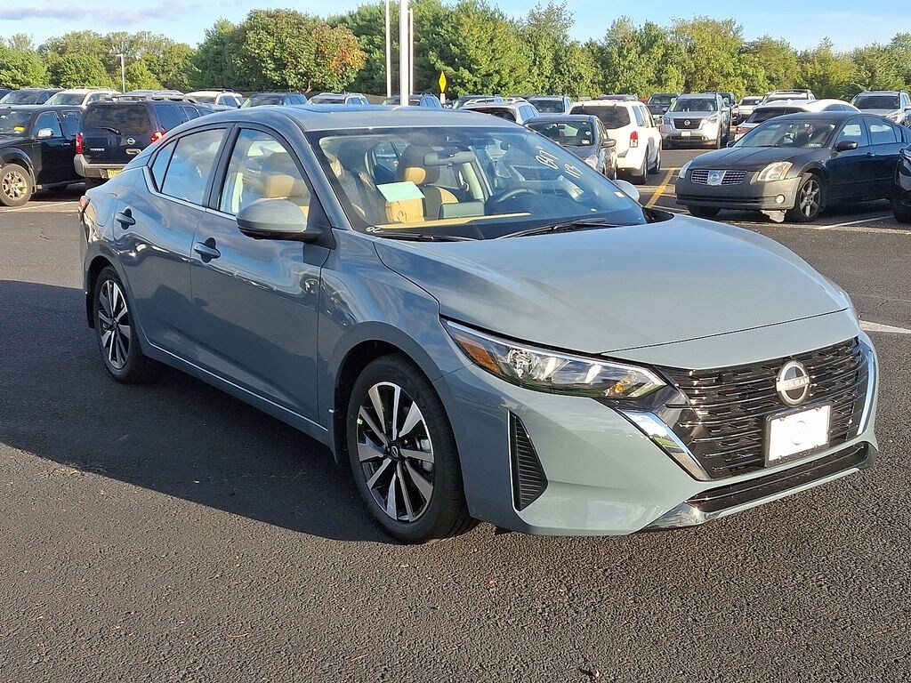 New 2025 Nissan Sentra SV Sedan