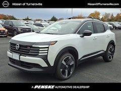 2026 Nissan Kicks SR SUV