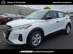 2025 Nissan Kicks Play S SUV