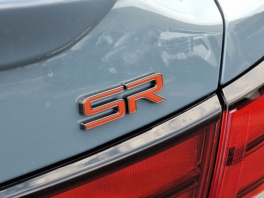 2025 Nissan Sentra SR - Photo 12