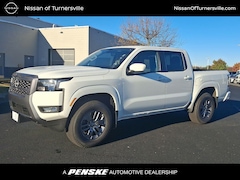 2025 Nissan Frontier SV Truck Crew Cab