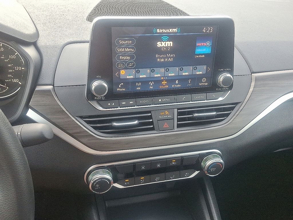 2026 Nissan Altima SV - Photo 8