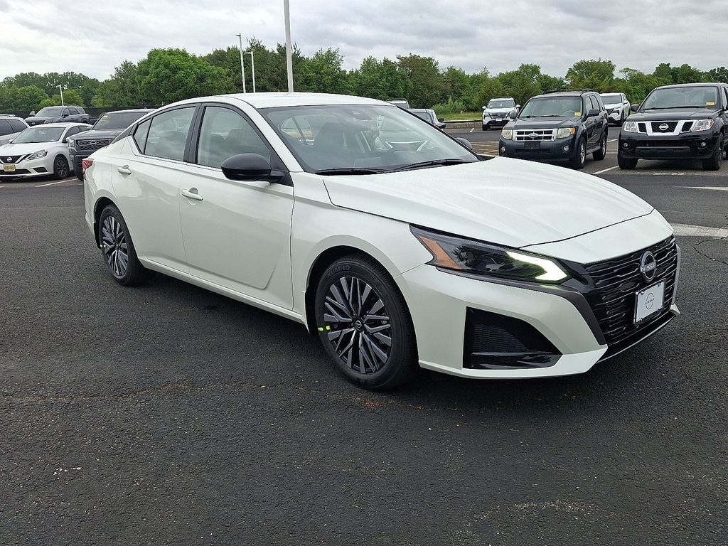 New 2026 Nissan Altima SV Sedan