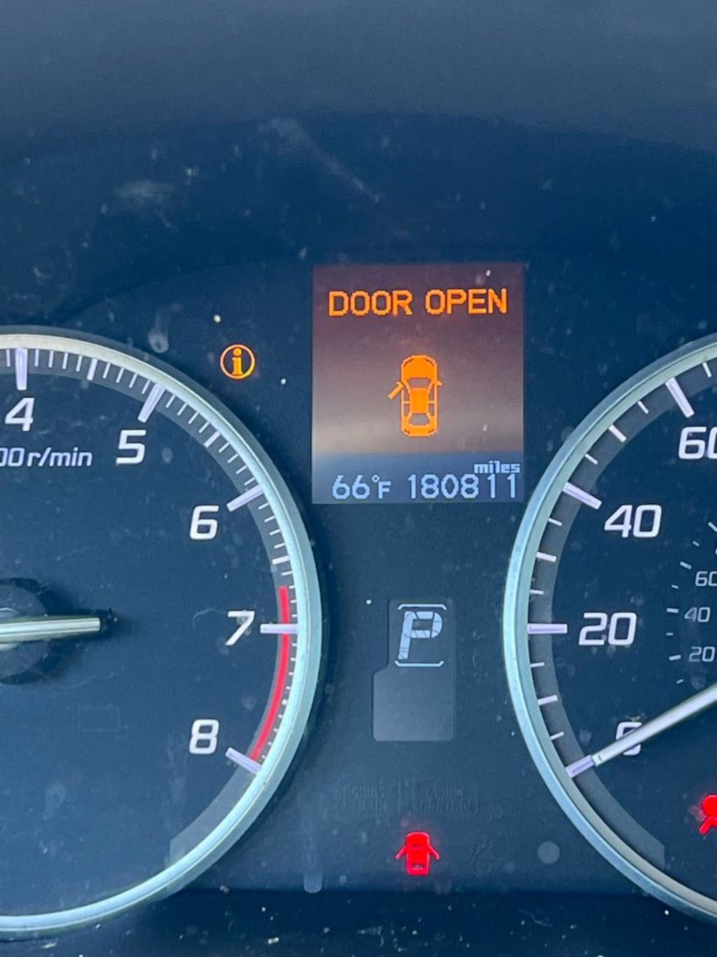 Used 2014 Acura ILX 2.0L w/Technology Package (A5) Sedan