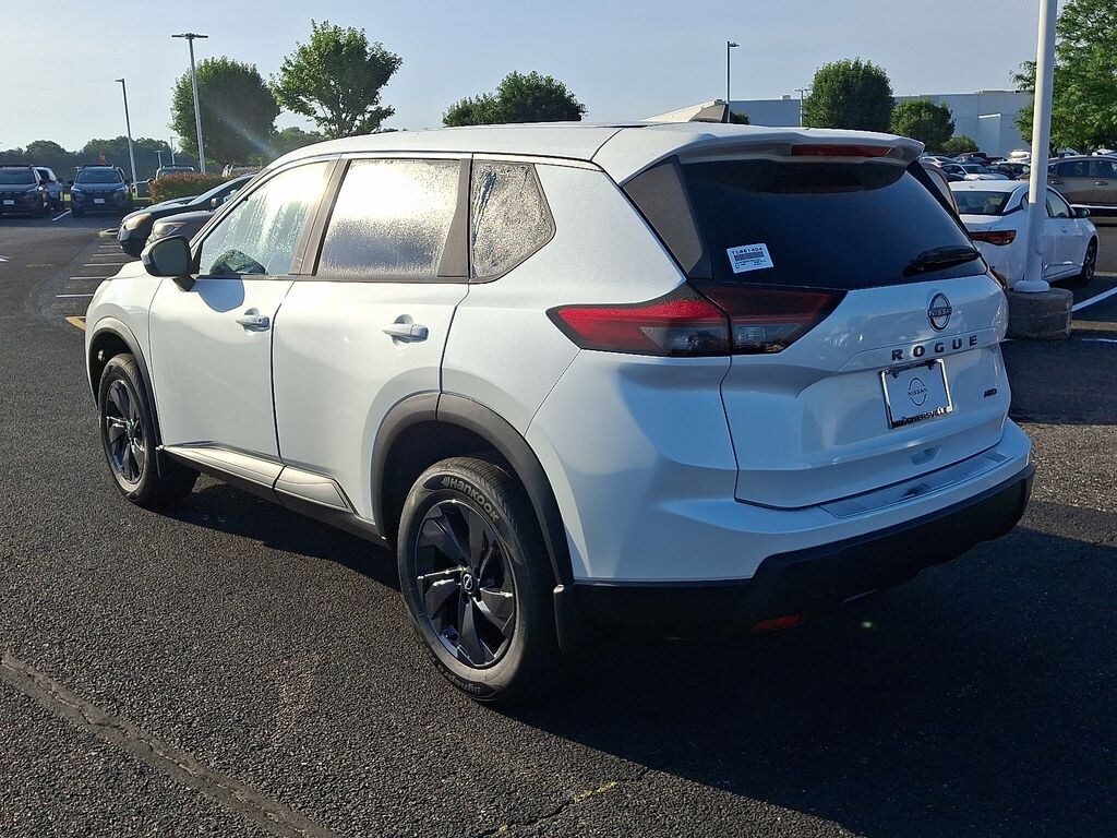 New 2026 Nissan Rogue SV SUV