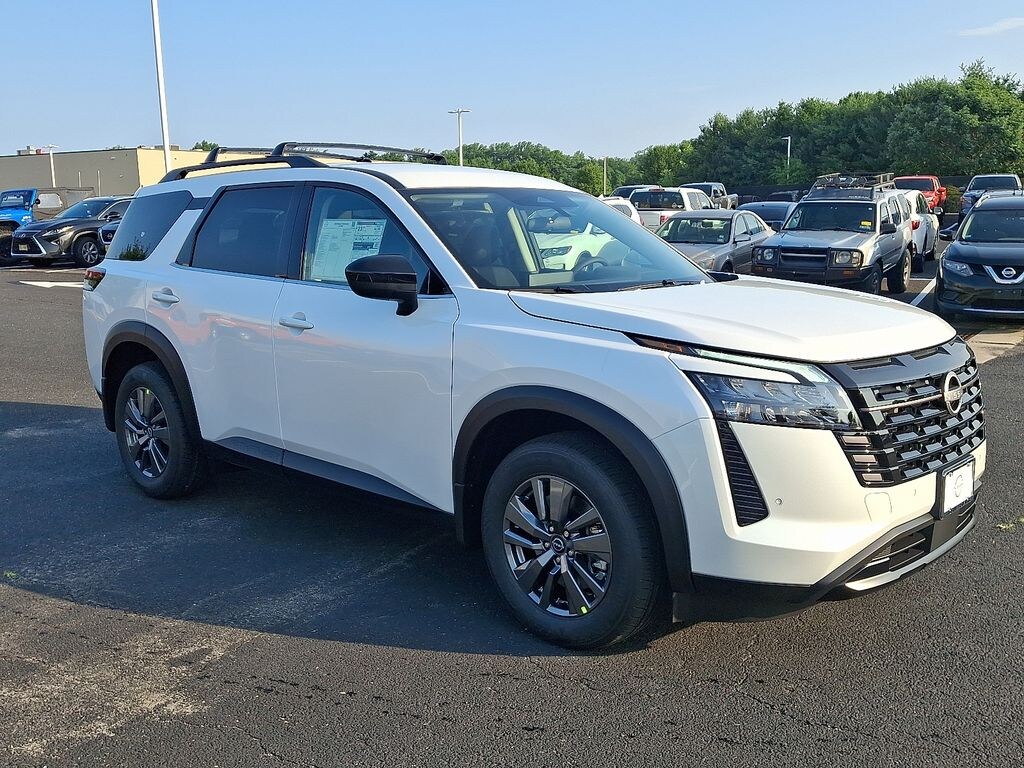 New 2026 Nissan Pathfinder SV SUV