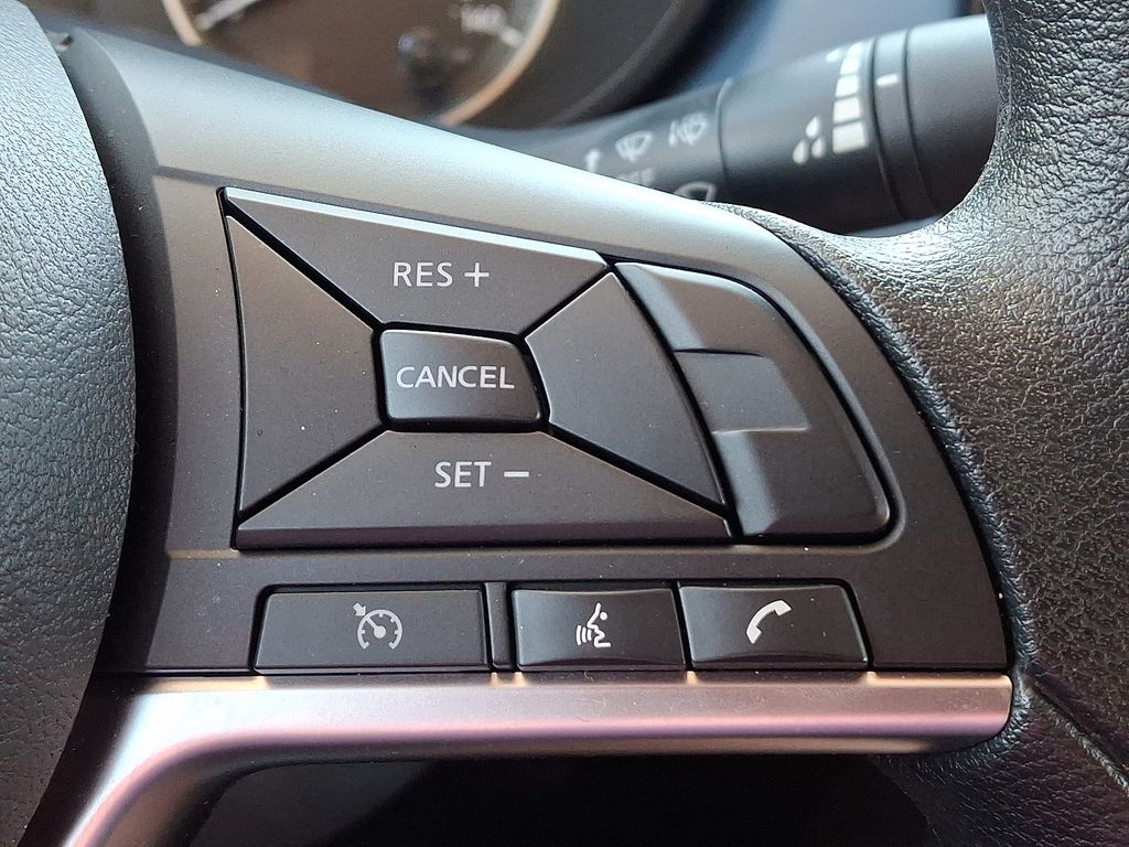 2025 Nissan Versa Sedan SV - Photo 22
