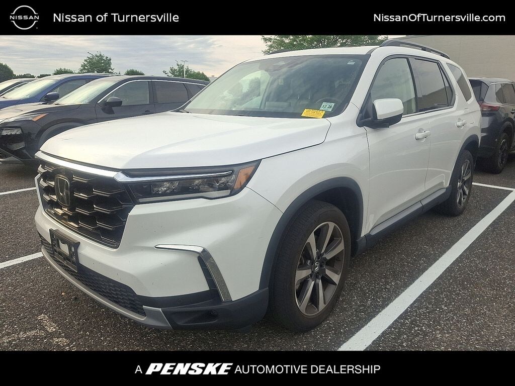 Used 2023 Honda Pilot Elite SUV