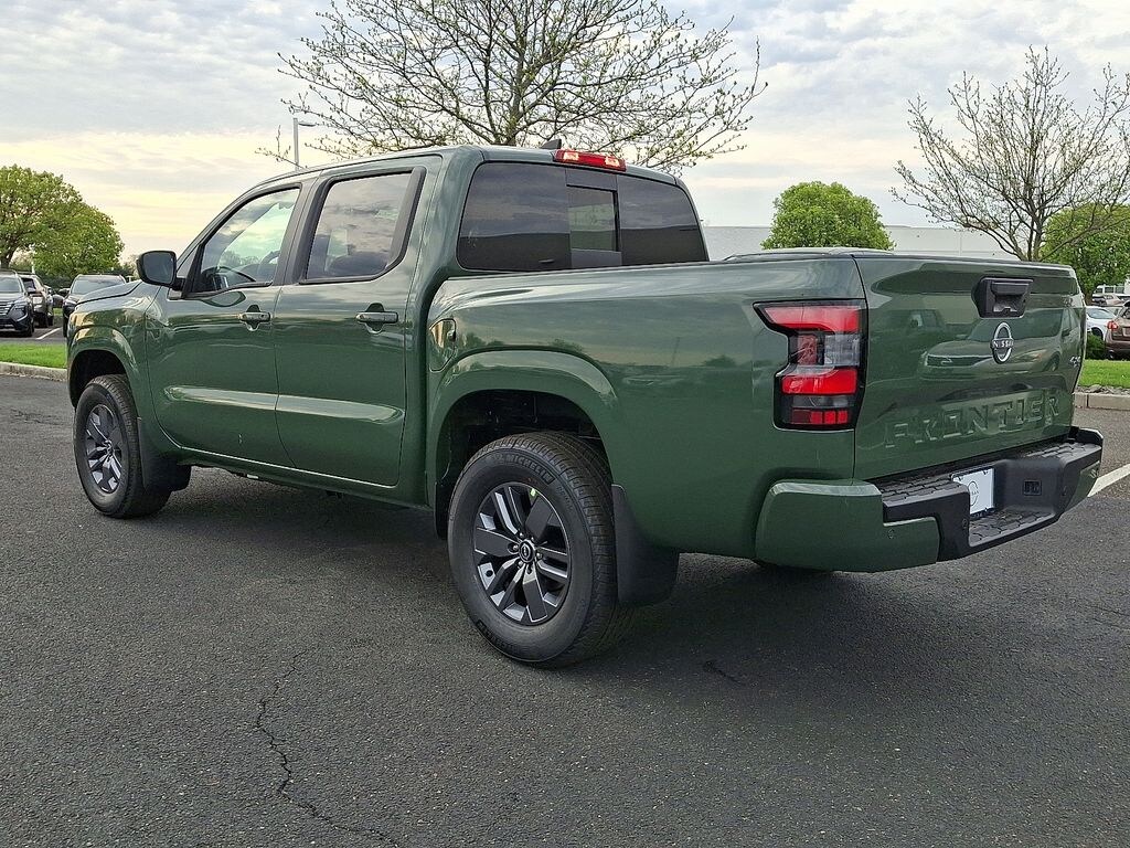 New 2026 Nissan Frontier SV Truck Crew Cab
