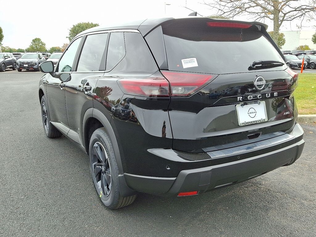New 2026 Nissan Rogue SV SUV