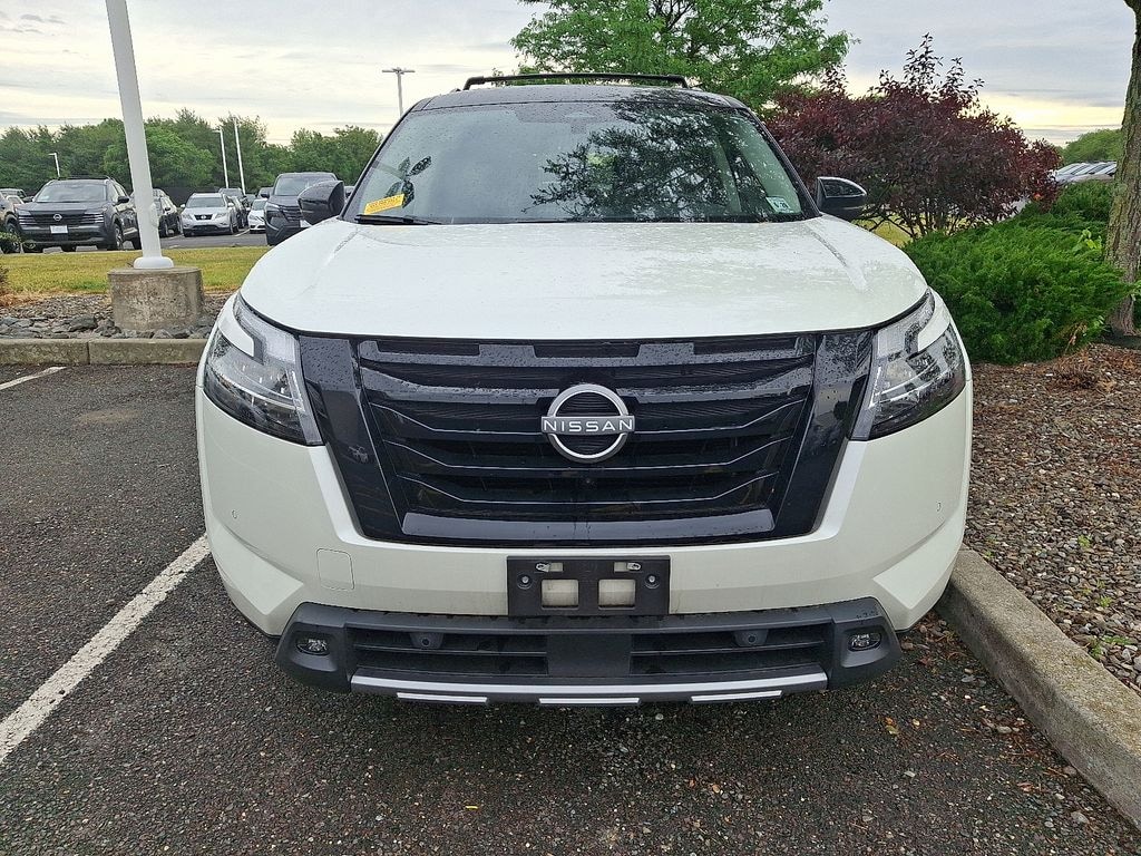 Certified 2023 Nissan Pathfinder SL SUV