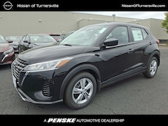 2025 Nissan Kicks Play S SUV