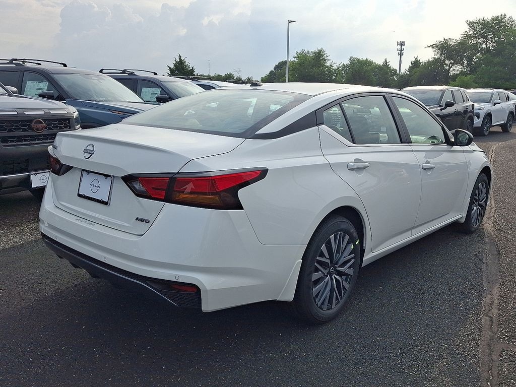 New 2026 Nissan Altima SV Sedan