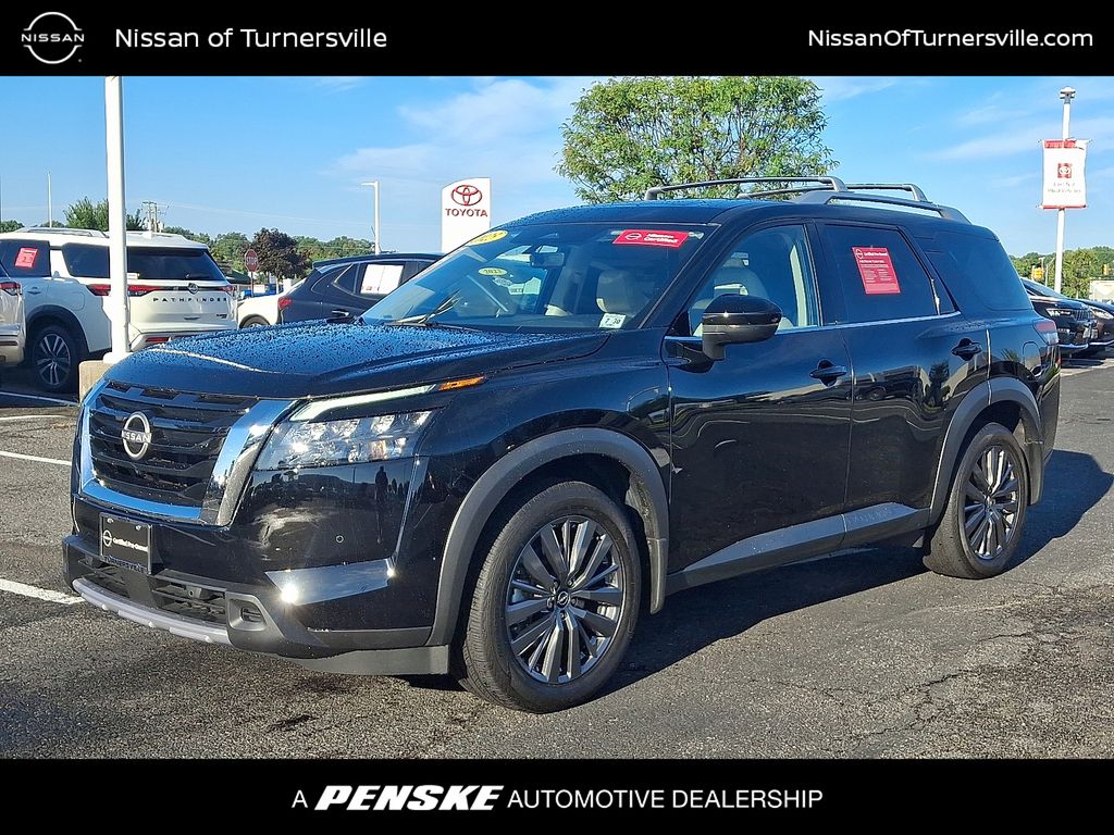2025 Nissan Pathfinder SUV 