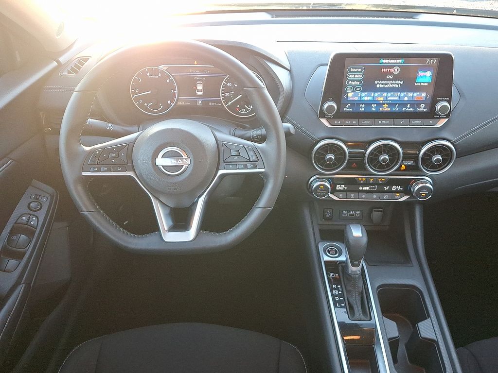 2025 Nissan Sentra SV - Photo 12