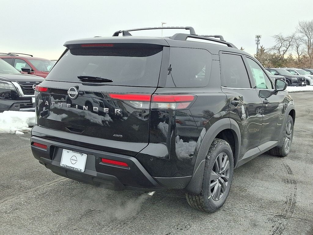 New 2026 Nissan Pathfinder SV SUV