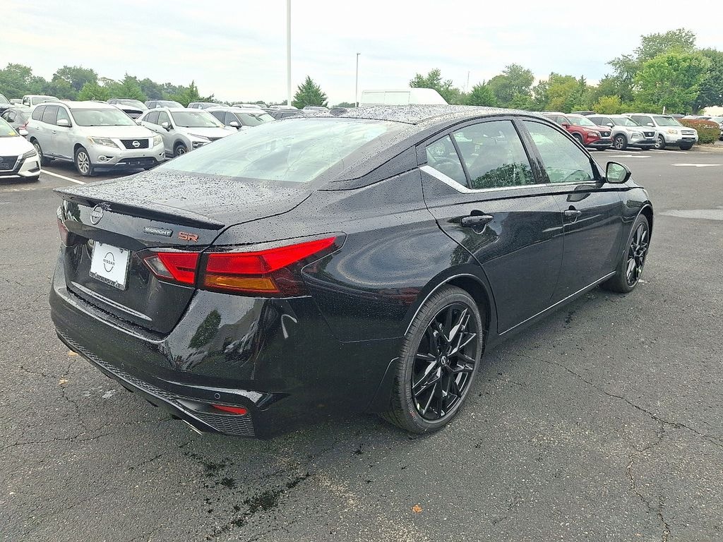 New 2026 Nissan Altima SR Sedan
