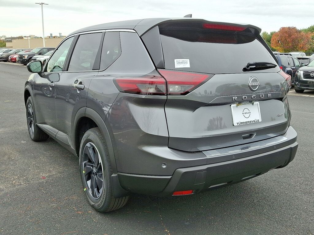New 2026 Nissan Rogue SV SUV