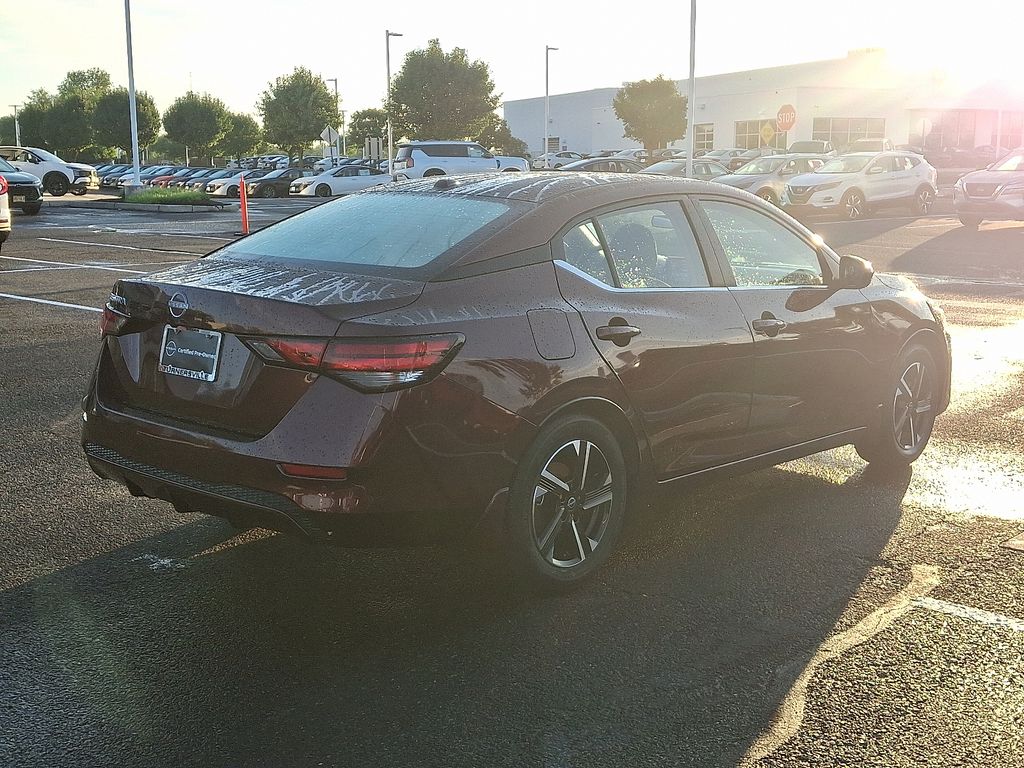 2025 Nissan Sentra SV - Photo 6