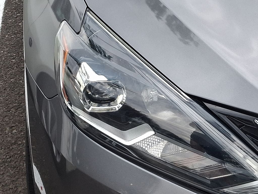 Used 2018 Nissan Sentra SR Sedan