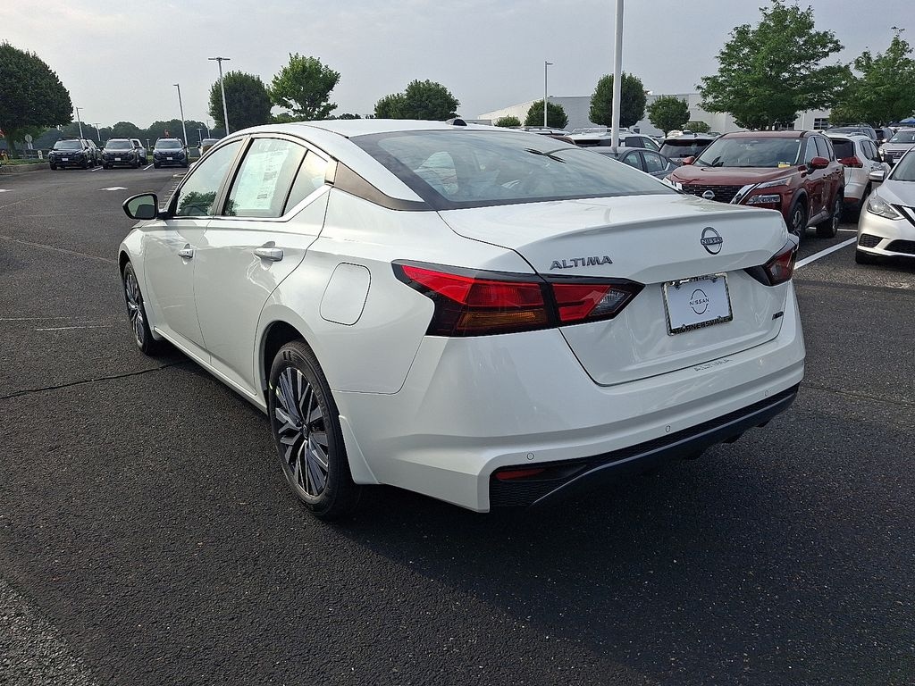 New 2026 Nissan Altima SV Sedan