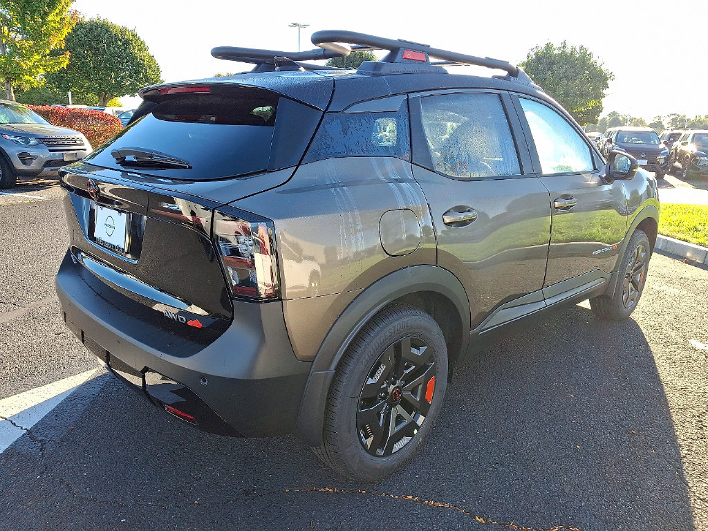 New 2027 Nissan Kicks SV SUV