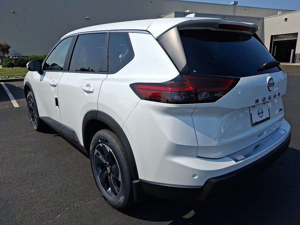 New 2026 Nissan Rogue SV SUV