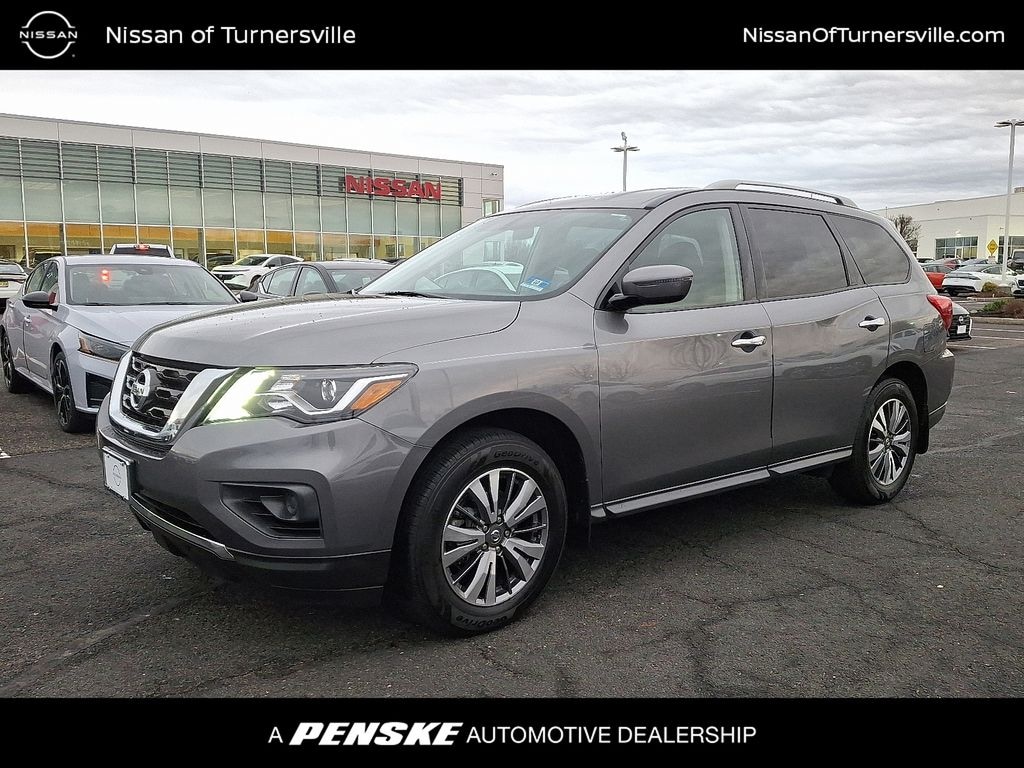 Used 2020 Nissan Pathfinder S SUV