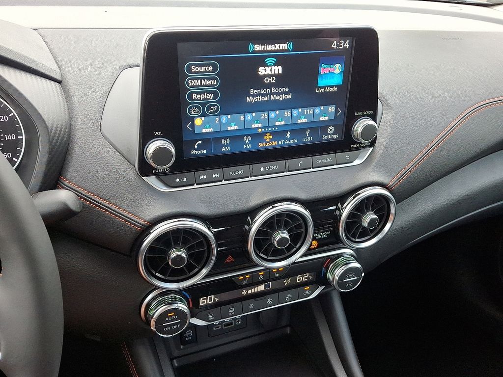 2025 Nissan Sentra SR - Photo 8
