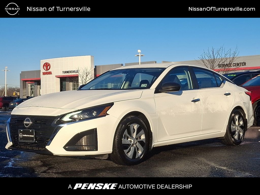 Certified 2025 Nissan Altima S Sedan