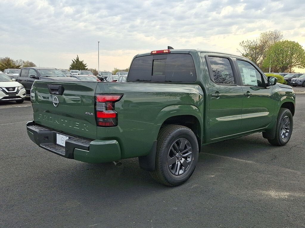 New 2026 Nissan Frontier SV Truck Crew Cab