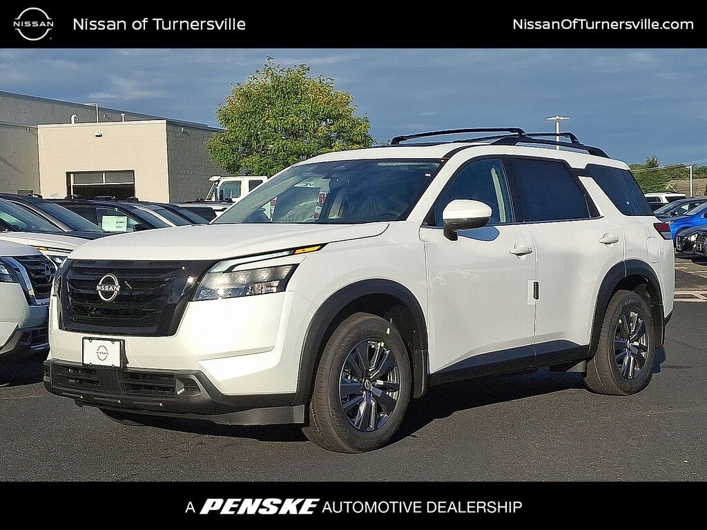 New 2025 Nissan Pathfinder SV SUV
