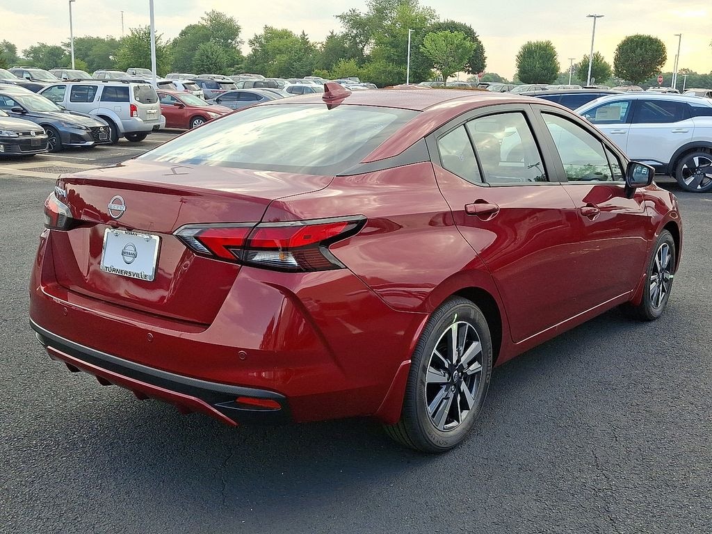 New 2025 Nissan Versa 1.6 SV Sedan