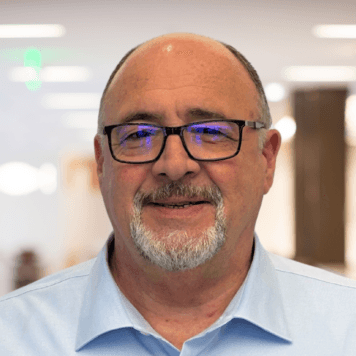 Staff member Harry Tarabicos from ID_cf680d